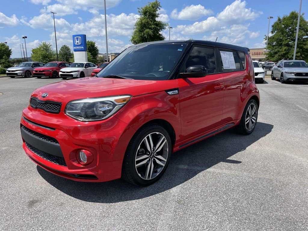 Used 2019 Kia Soul + FWD image 9