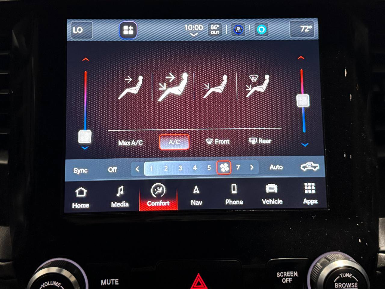 Used 2023 RAM 2500 Tradesman AWD/4WD image 9