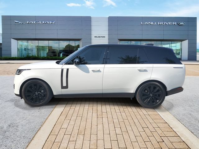 Certified 2023 Land Rover Range Rover Long Wheelbase SE AWD/4WD image 8