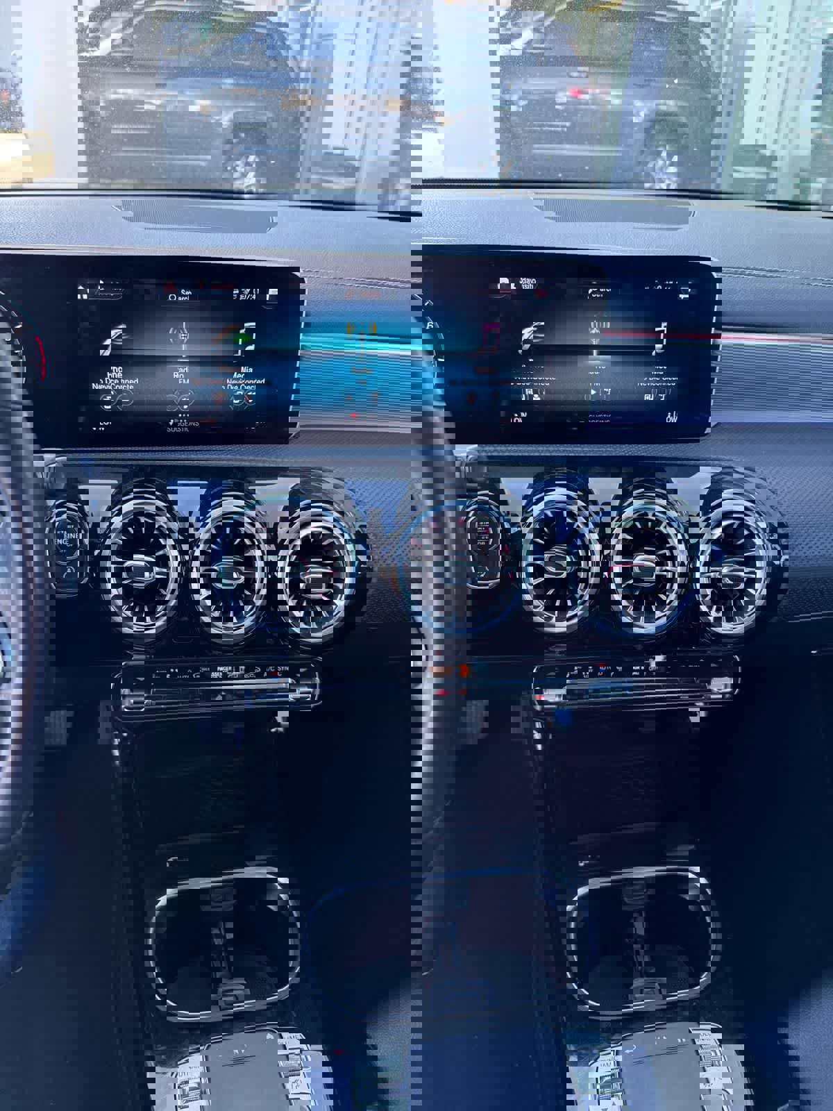 Used 2020 Mercedes-Benz CLA 250 image 10