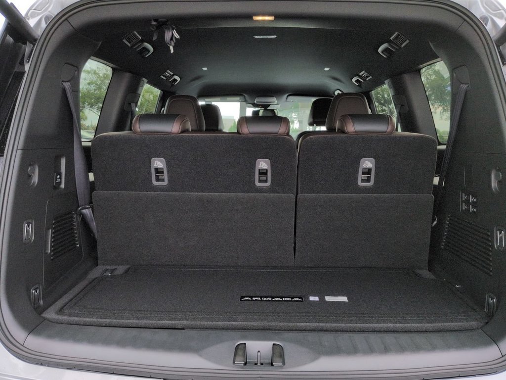 New 2026 Nissan Armada SL w/ Captain's Chari Seat Package RWD image 13