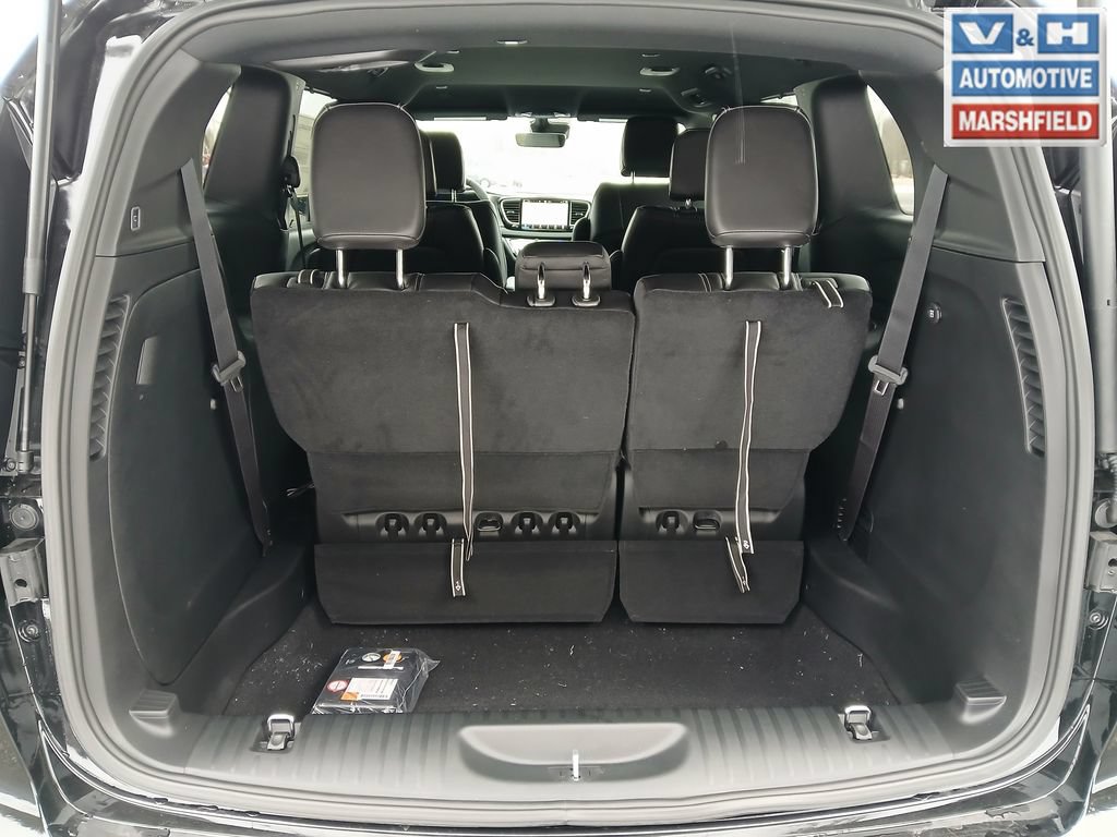 New 2026 Chrysler Voyager LX FWD image 29