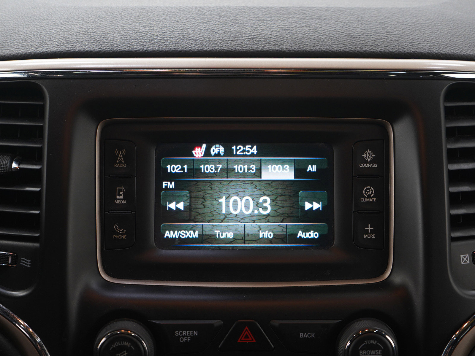 Used 2015 Jeep Grand Cherokee Laredo w/ Quick Order Package 23E image 16