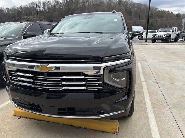 Used 2025 Chevrolet Tahoe Premier w/ Sun And Tow Package image 11