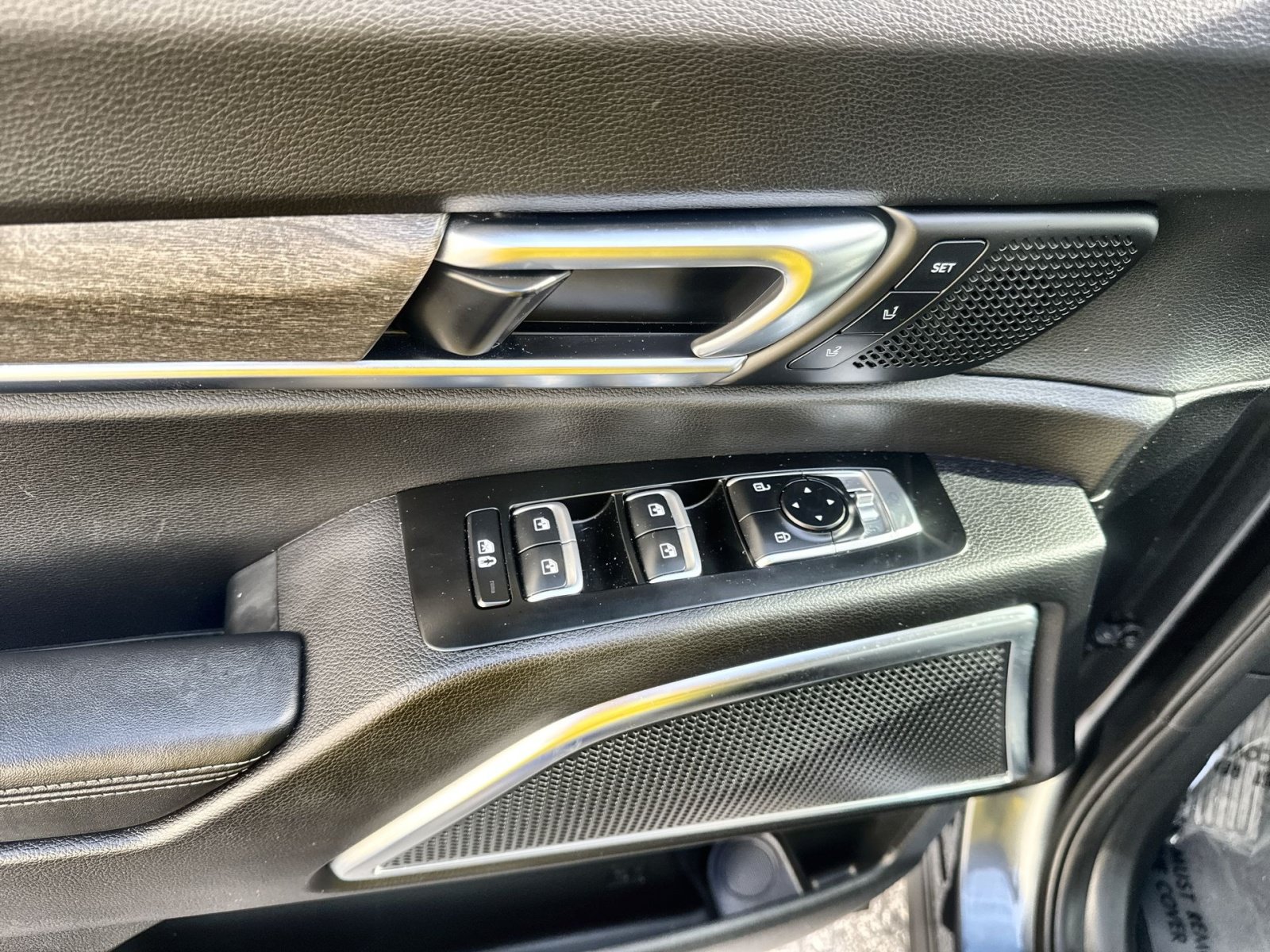 Used 2022 Kia Telluride SX w/ SX Prestige Package AWD/4WD image 15