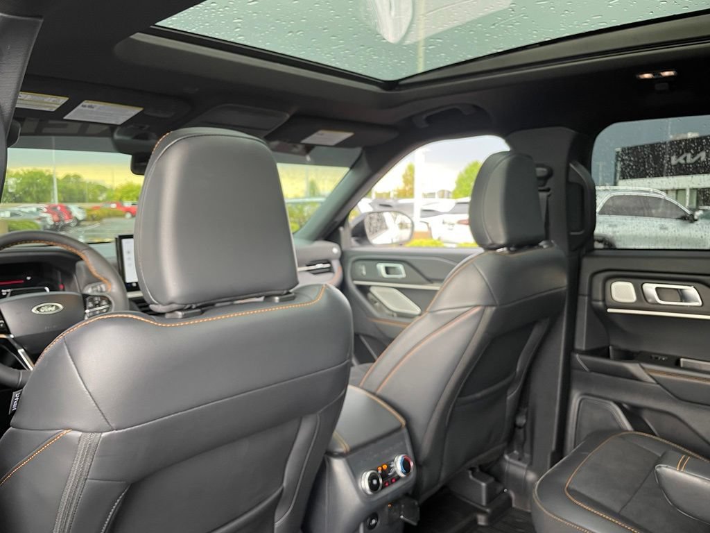 Used 2026 Ford Explorer Tremor w/ Tremor Ultimate Package AWD/4WD image 29
