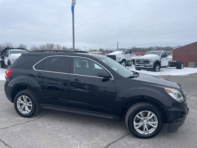 Used 2016 Chevrolet Equinox LT w/ Convenience Package image 2