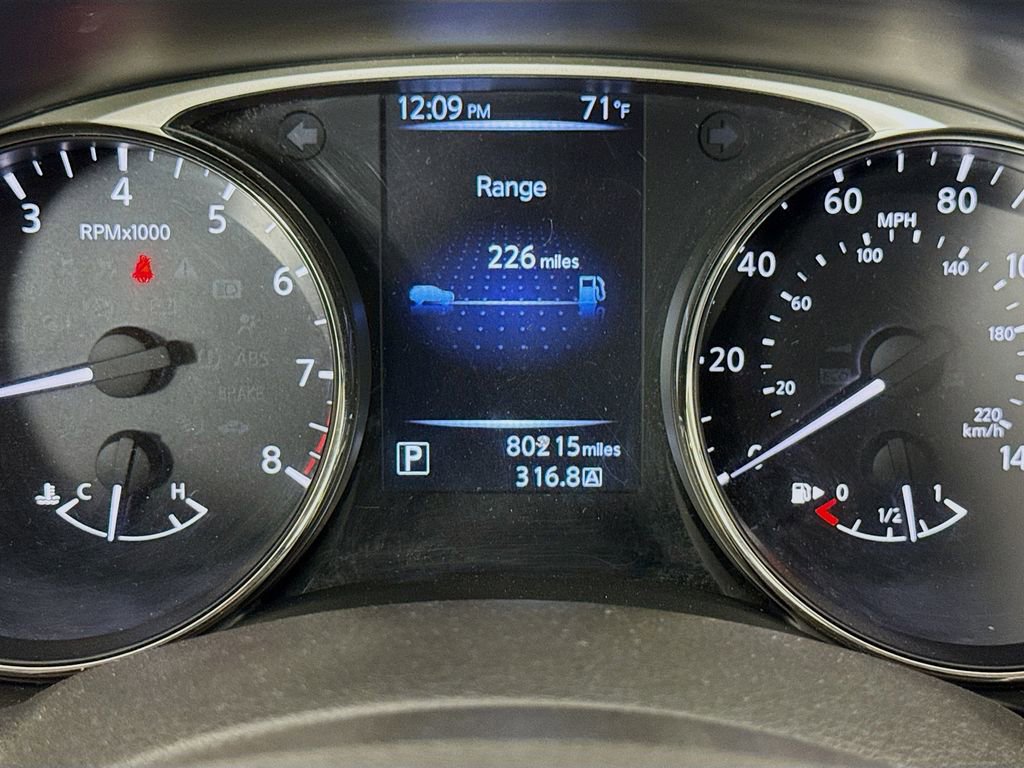 Used 2016 Nissan Rogue S image 32