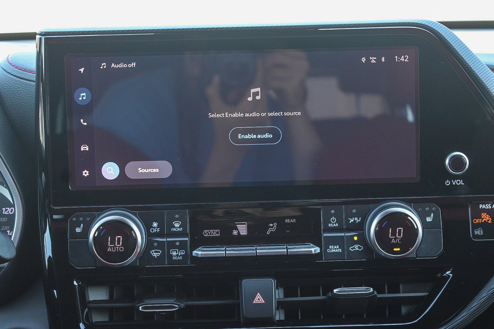 Certified 2024 Toyota Highlander XSE image 15