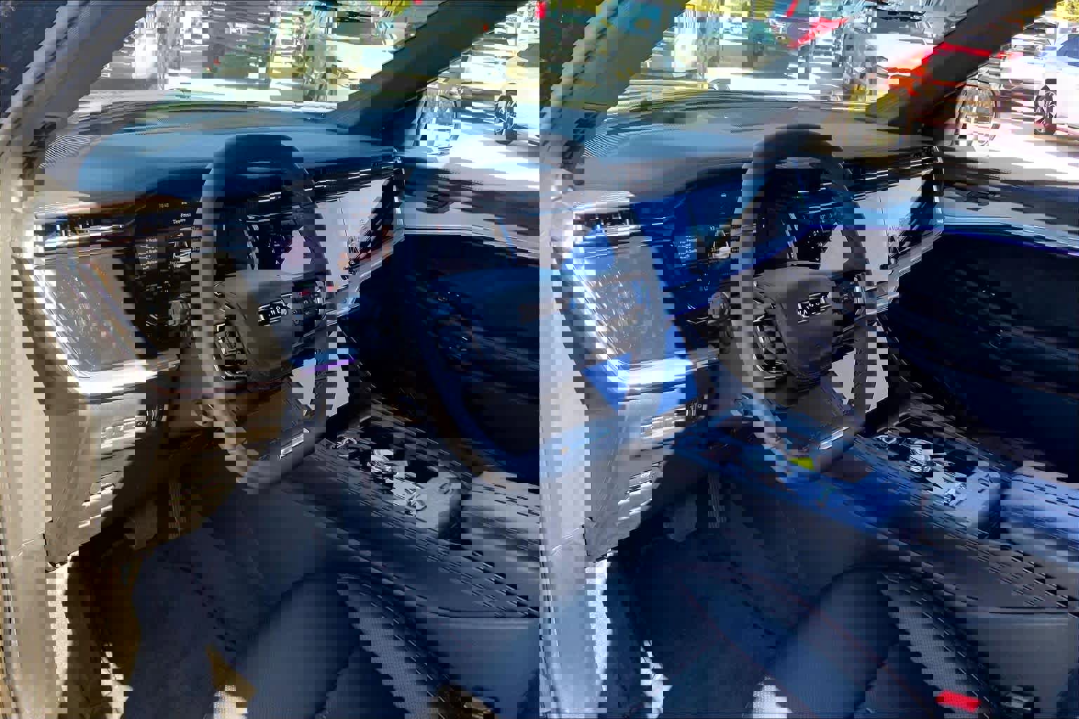 Used 2024 Jeep Wagoneer Launch Edition image 32