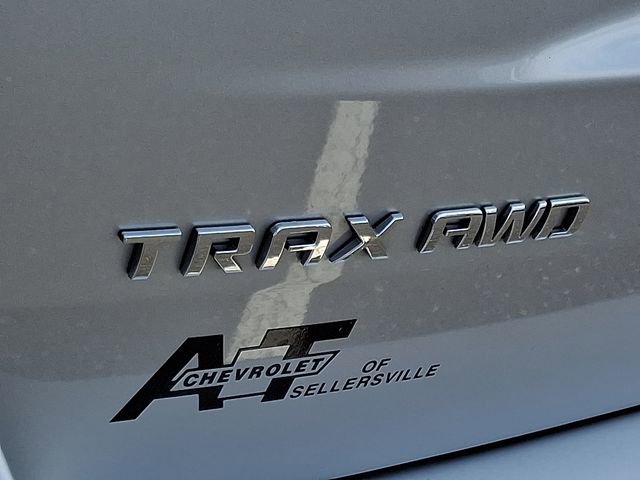 Certified 2022 Chevrolet Trax LT w/ LT Convenience Package AWD/4WD image 28