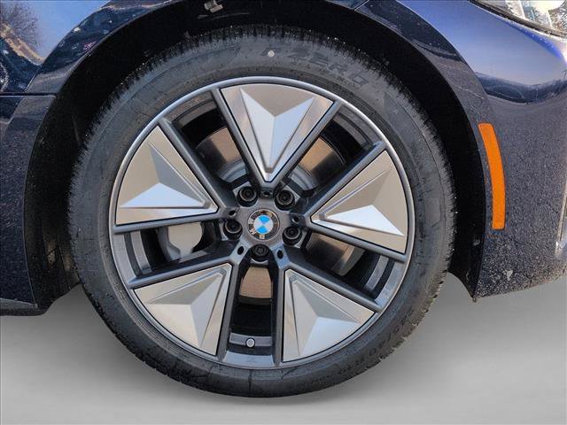 Used 2026 BMW i4 xDrive40i AWD/4WD image 10