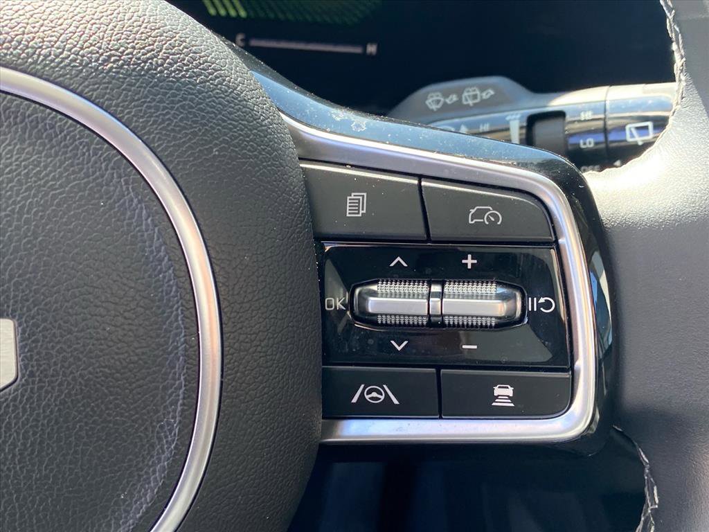 Certified 2024 Kia Sorento X-Line EX image 19