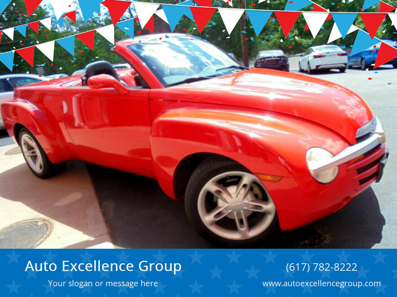 Used 2005 Chevrolet SSR w/ Preferred Equipment Group RWD image 1