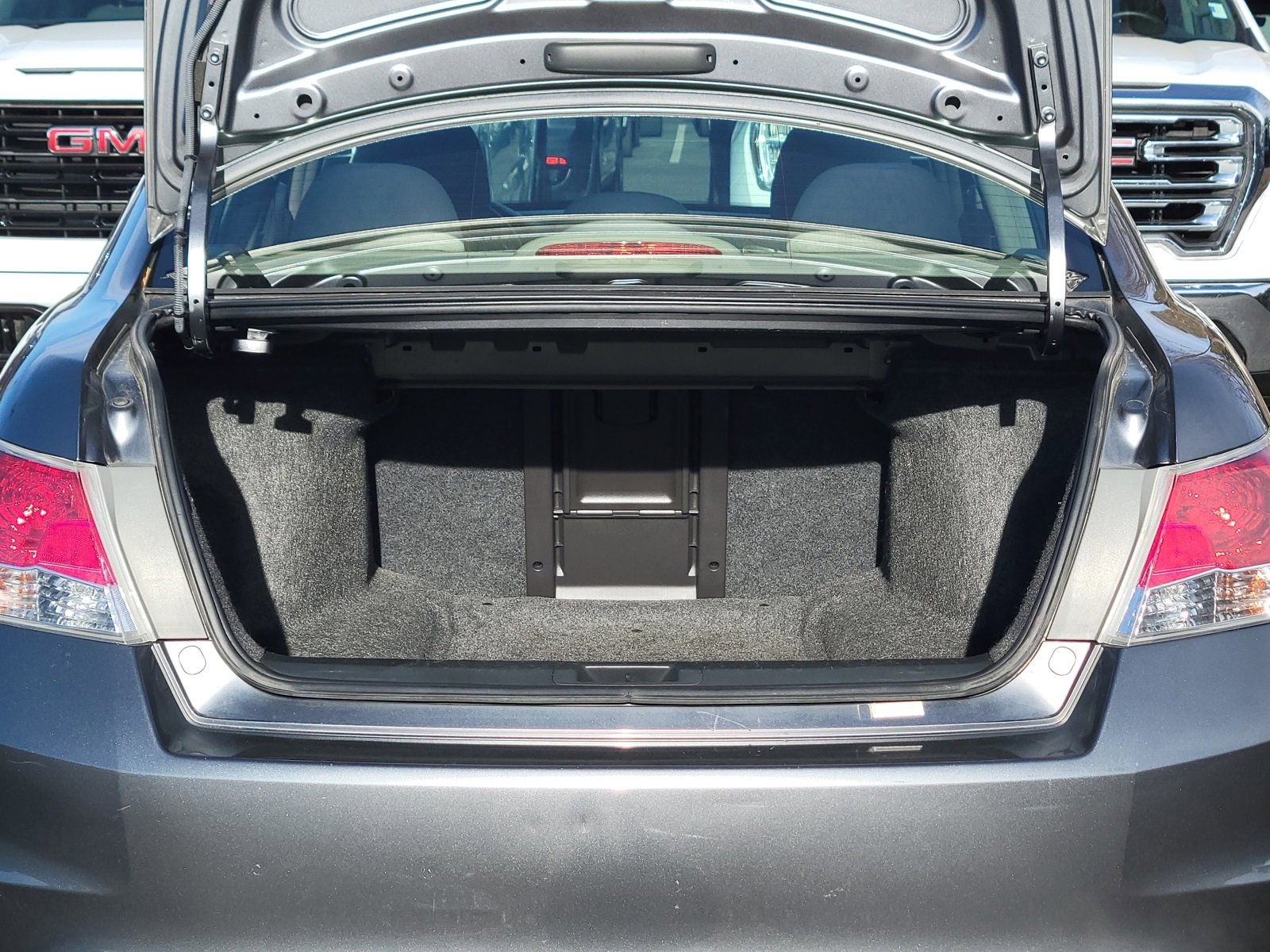 Used 2008 Honda Accord LX-P image 12