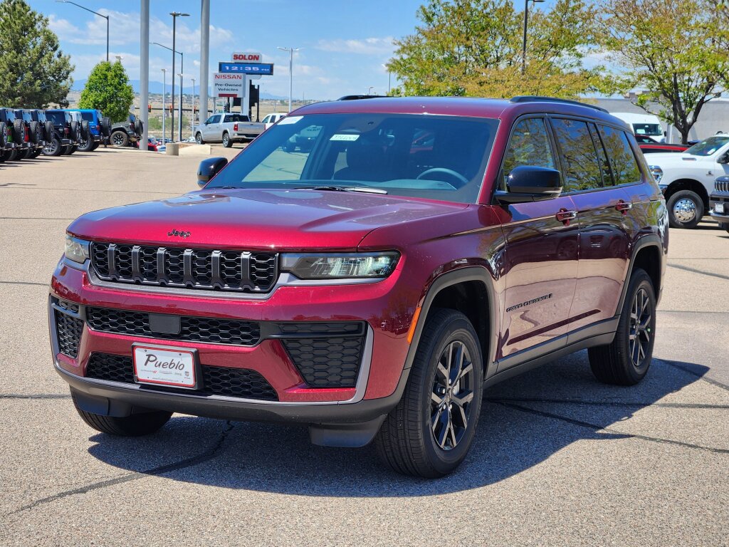 New 2026 Jeep Grand Cherokee L Altitude AWD/4WD image 5