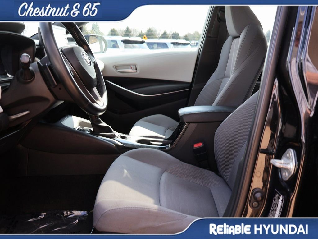 Used 2020 Toyota Corolla SE w/ SE Premium Package image 23