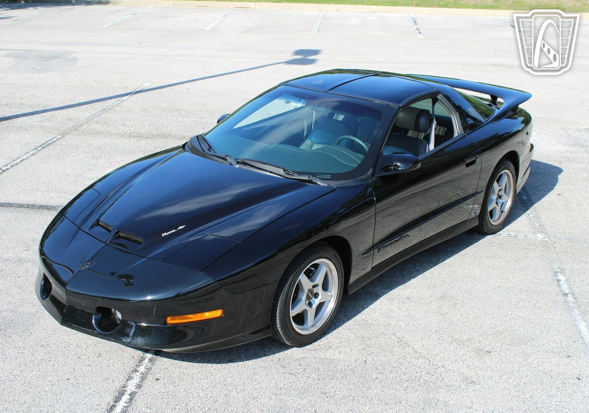 Used 1997 Pontiac Firebird Trans Am image 9