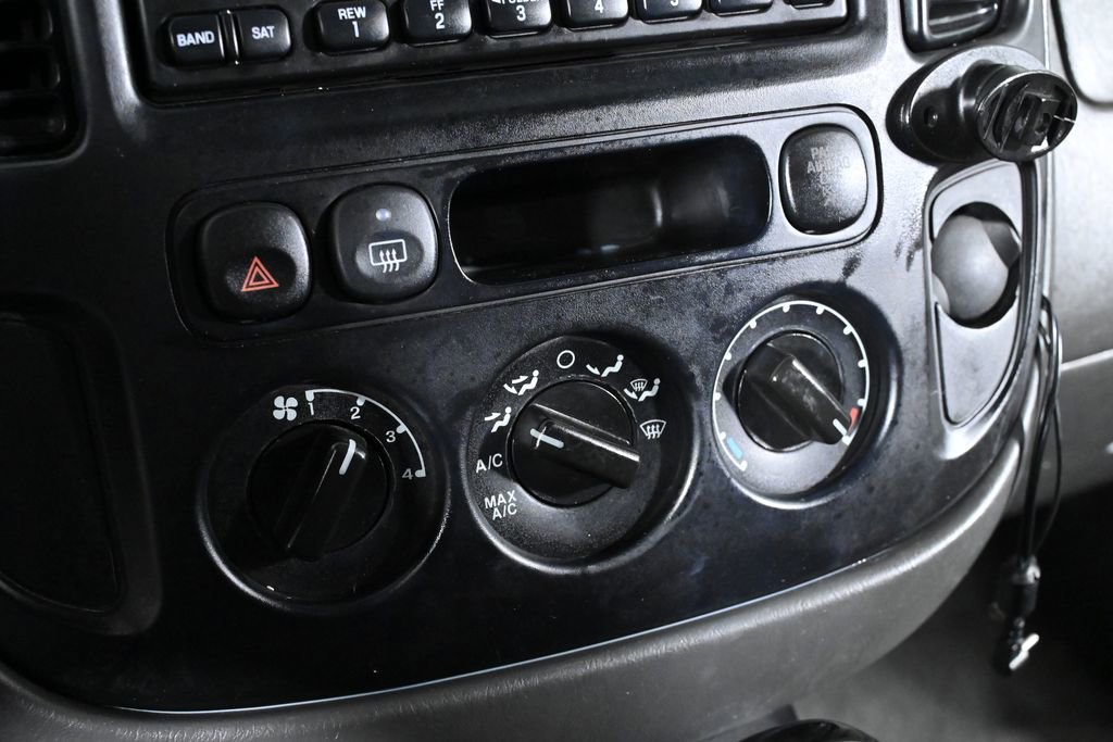 Used 2006 Ford Escape XLS image 13