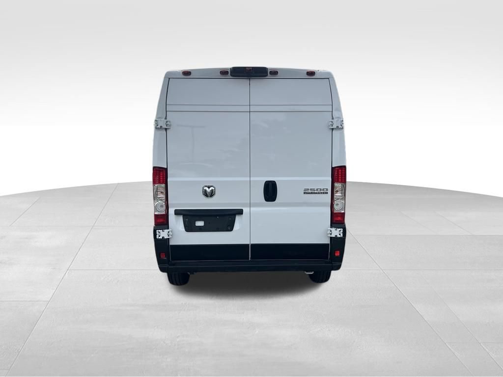 Used 2026 RAM ProMaster 2500 w/ Convenience Group FWD image 5