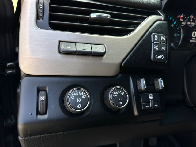 Used 2020 GMC Yukon XL Denali w/ Denali Ultimate Package image 13