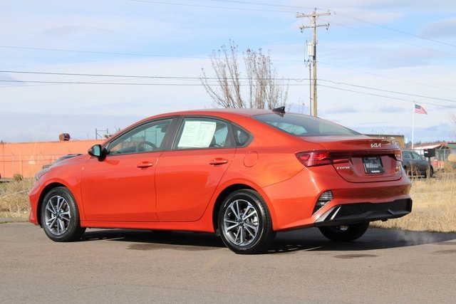 Used 2023 Kia Forte LXS w/ LXS Technology Package image 4