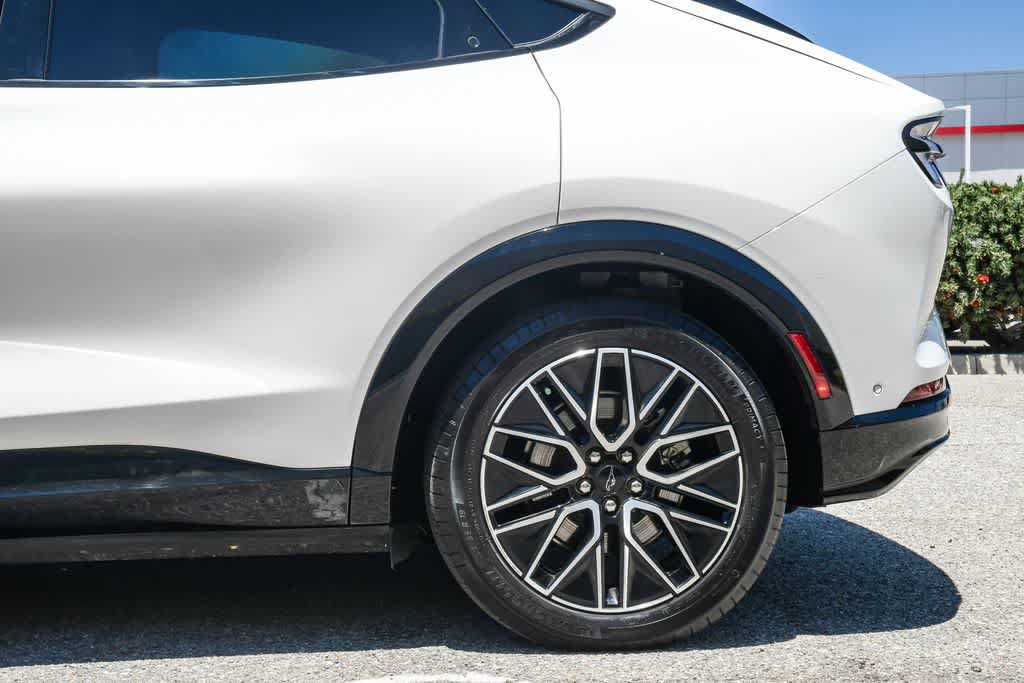 Used 2024 Ford Mustang Mach-E Premium RWD image 11