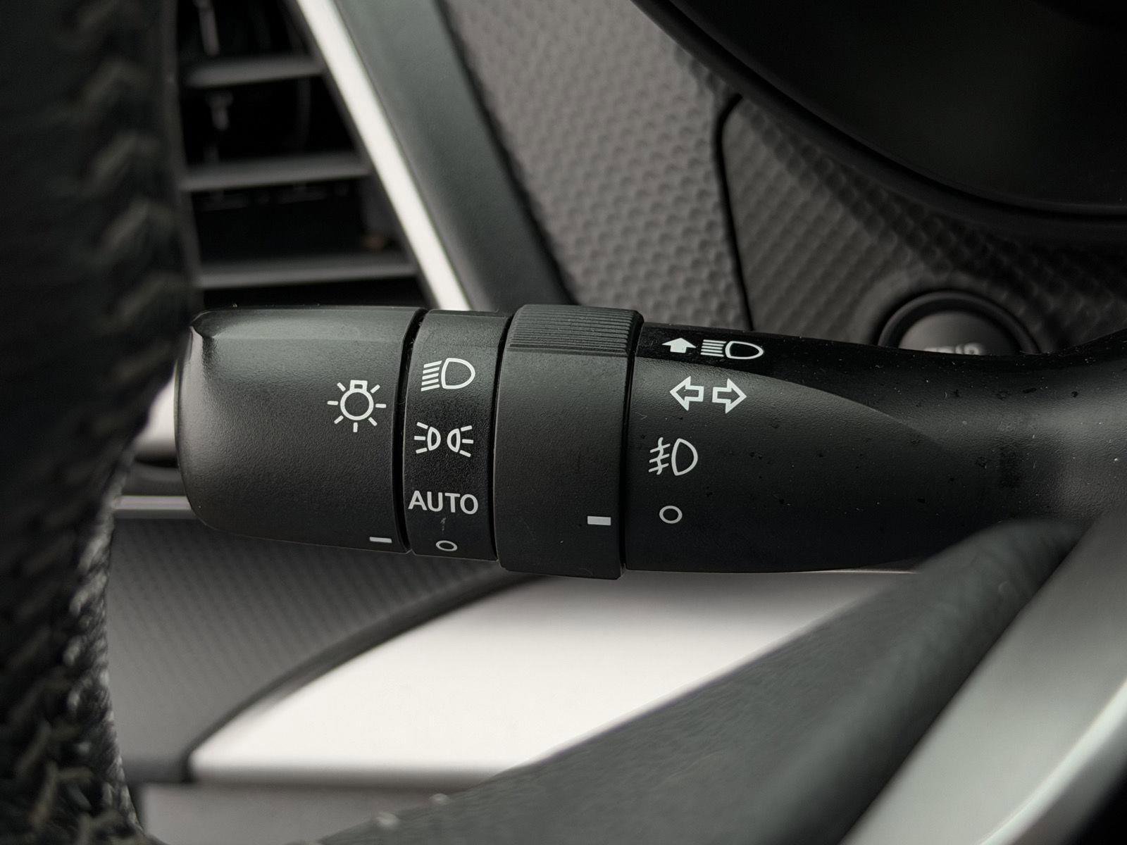 Used 2022 Subaru Forester Premium image 21