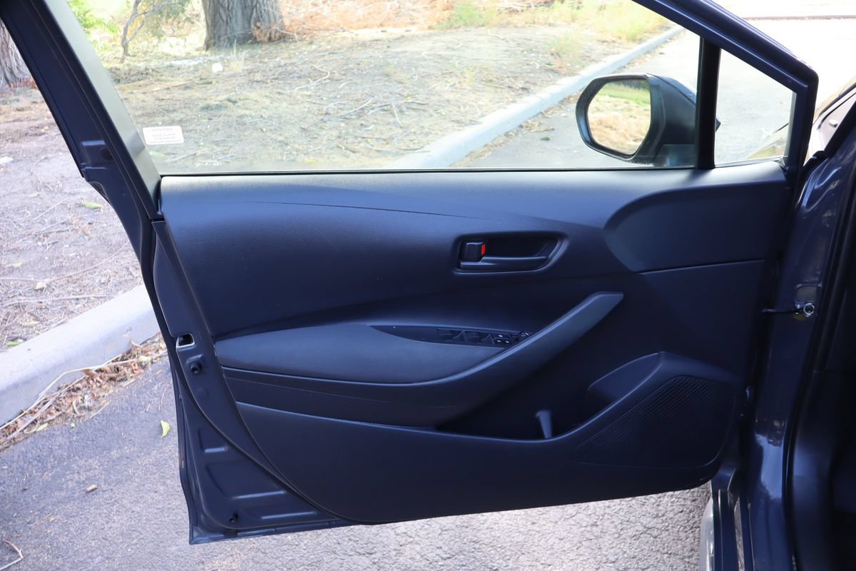 Used 2023 Toyota Corolla LE FWD image 23