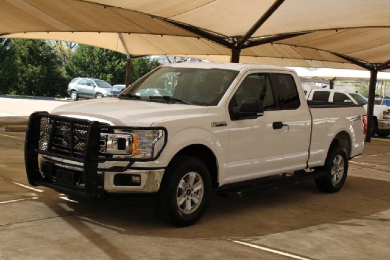 Used 2018 Ford F150 XLT w/ Equipment Group 301A Mid image 4