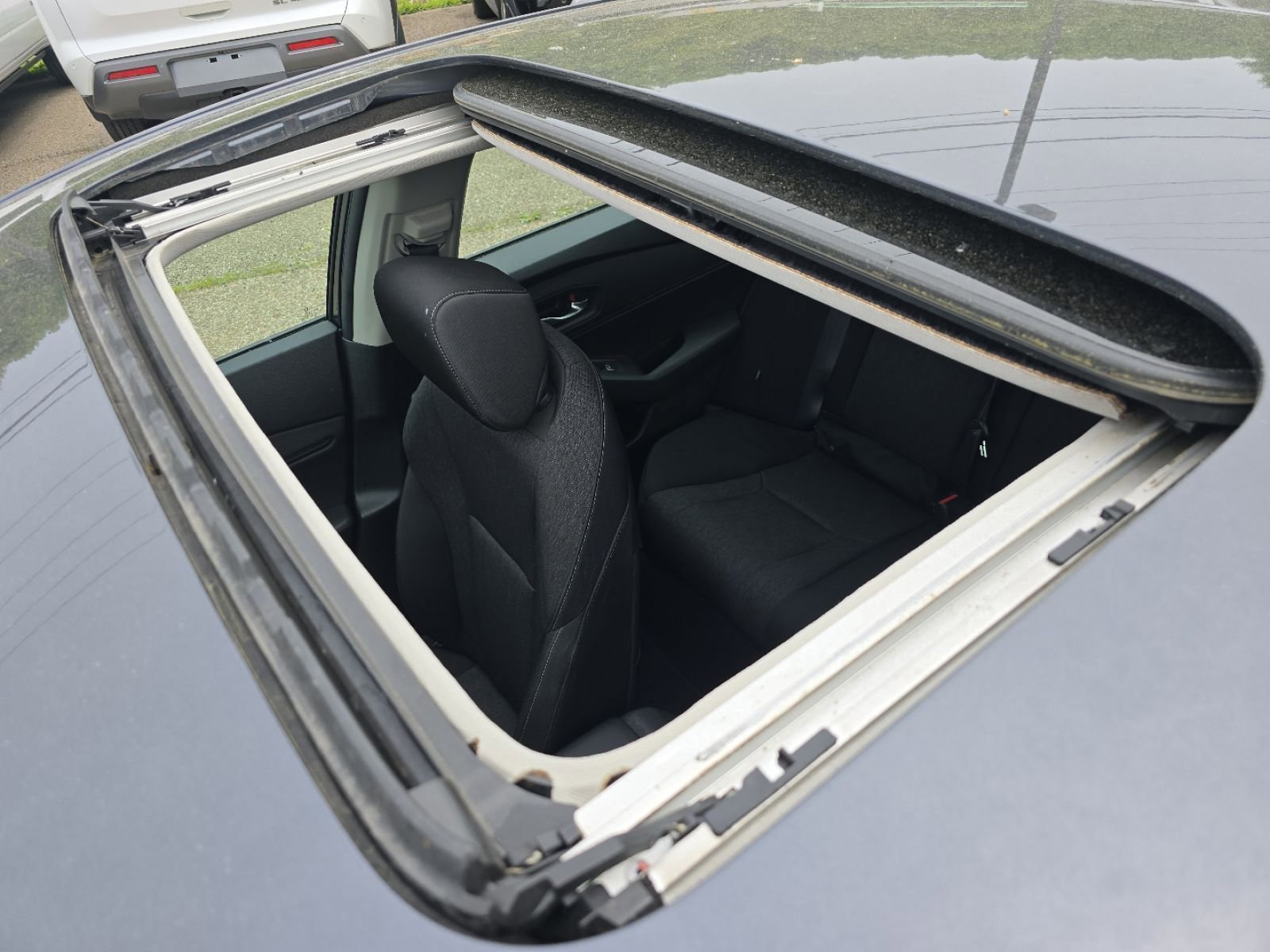 Used 2024 Honda Accord EX image 4