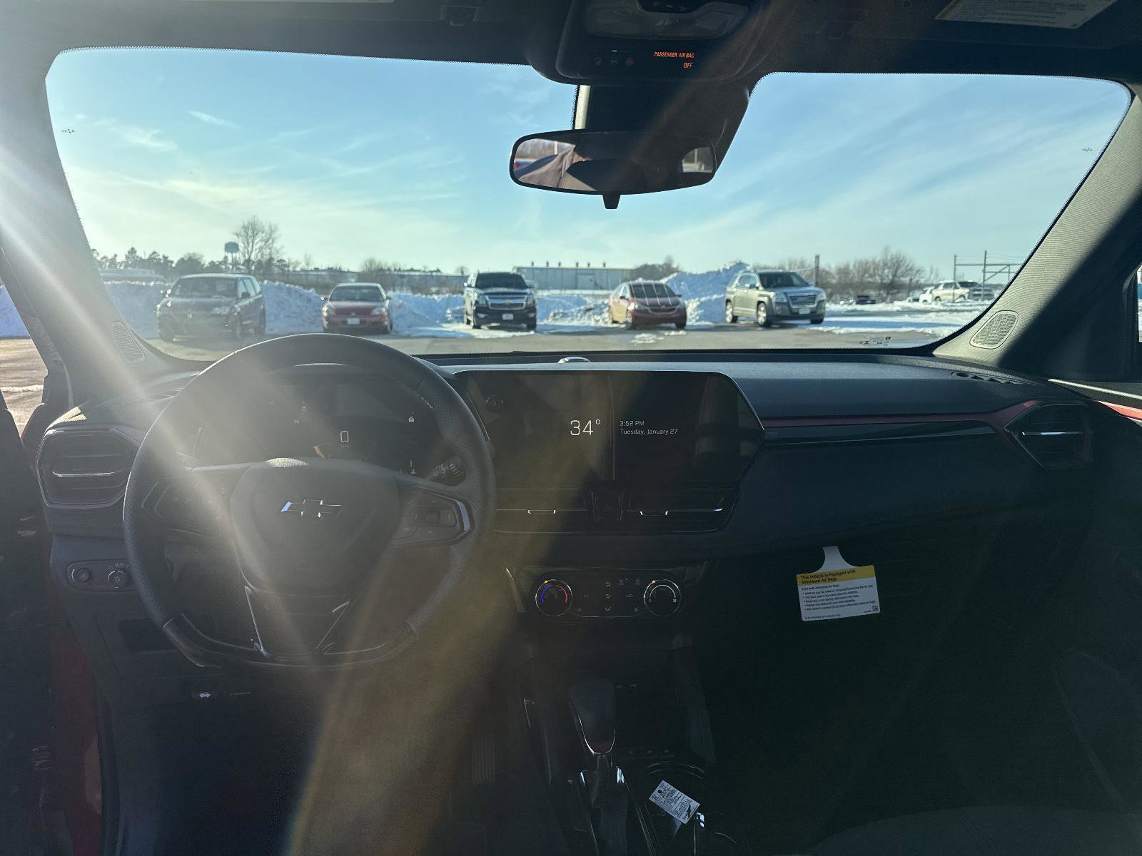 New 2026 Chevrolet Trax LT w/ Driver Confidence Package image 9