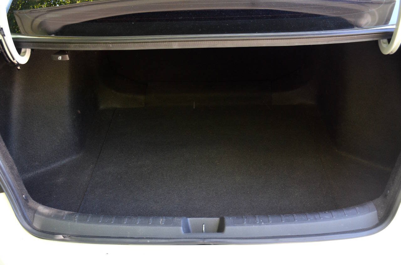Used 2022 Honda Civic Sport image 8