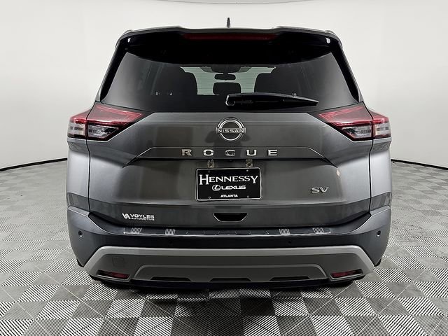 Used 2022 Nissan Rogue SV image 5
