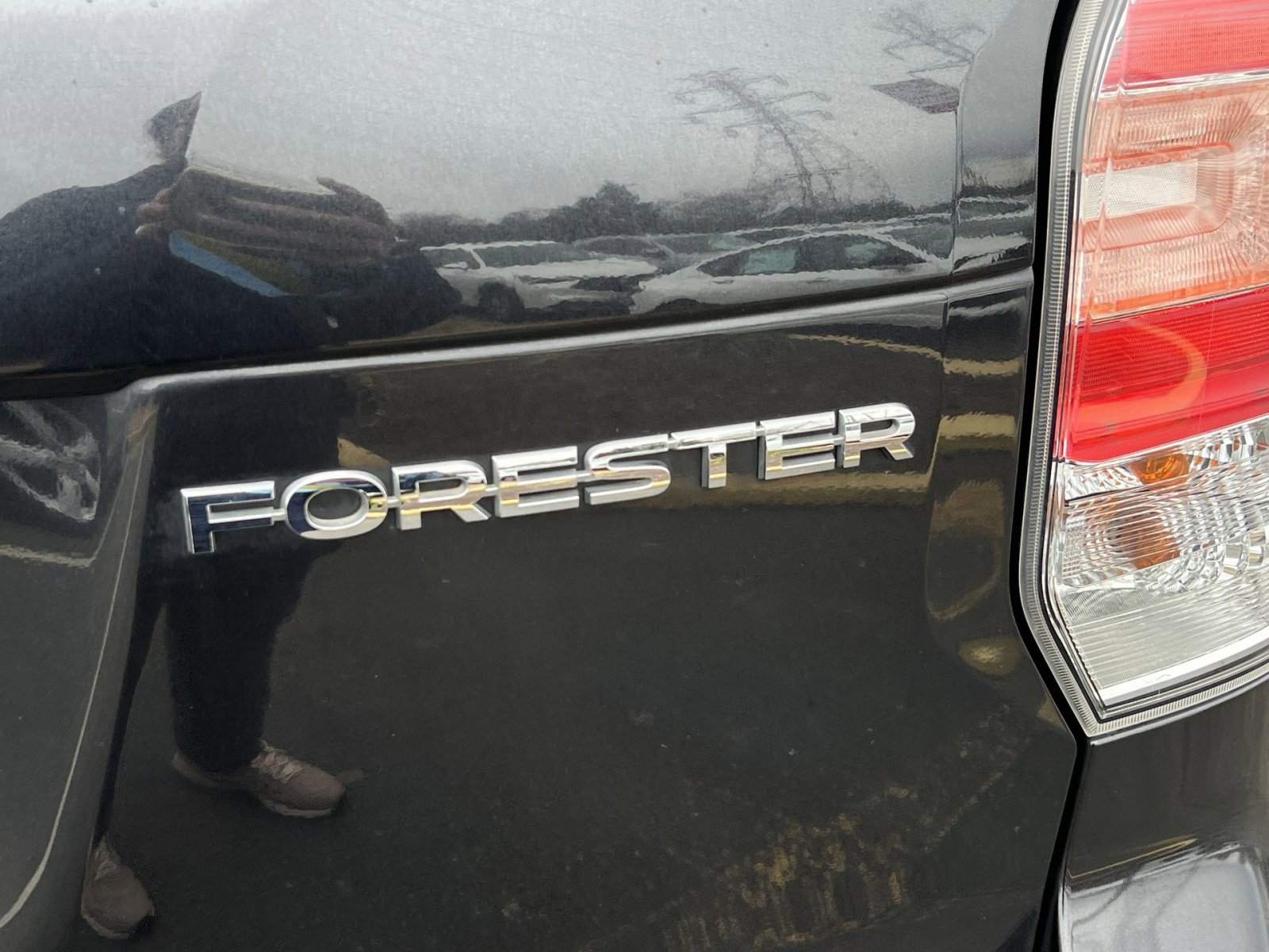 Used 2018 Subaru Forester 2.5i Premium w/ All-Weather Package image 29