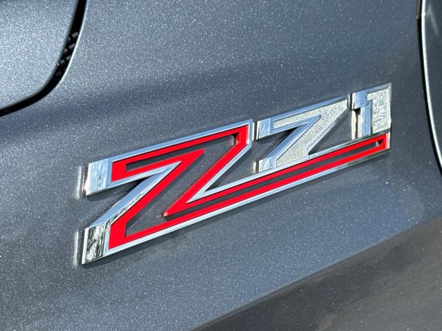 Used 2022 Chevrolet Suburban Z71 w/ Luxury Package AWD/4WD image 6