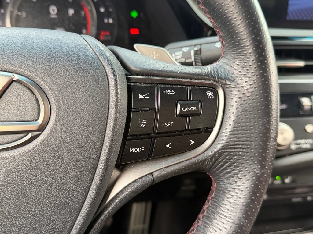 Certified 2022 Lexus ES 350 F Sport w/ Accessory Package 2 FWD image 19
