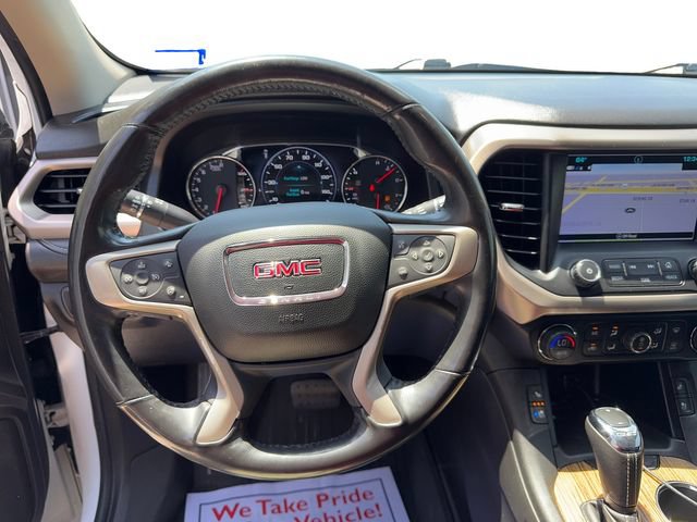 Used 2019 GMC Acadia Denali w/ Technology Package FWD image 12