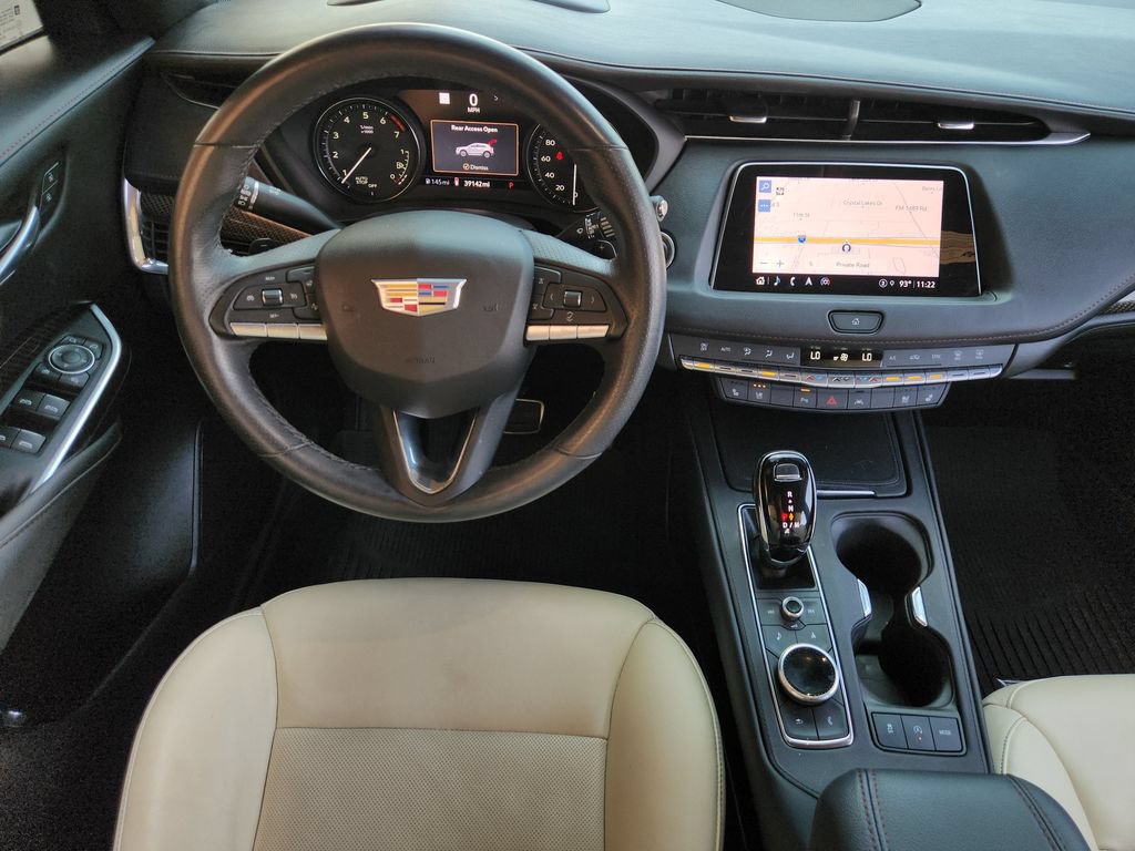 Used 2023 Cadillac XT4 Sport FWD image 28