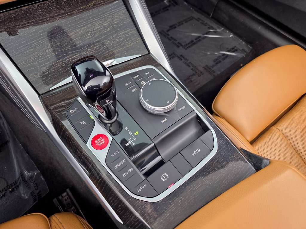 Used 2022 BMW M440i Convertible RWD image 23