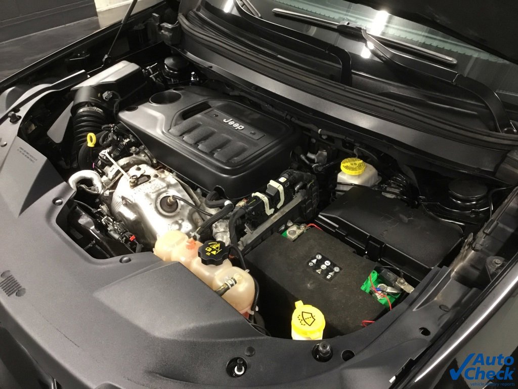 Used 2019 Jeep Cherokee Overland w/ Heavy Duty Protection Group image 44