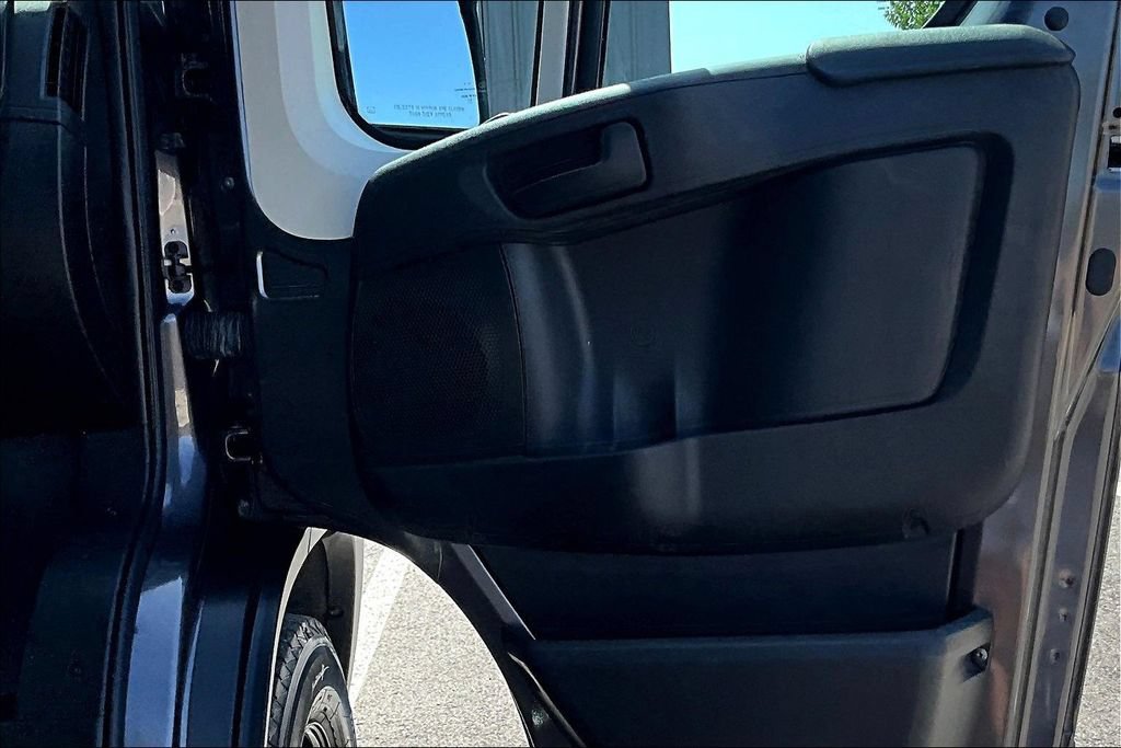 Used 2022 RAM ProMaster 1500 w/ Driver Convenience Group FWD image 19