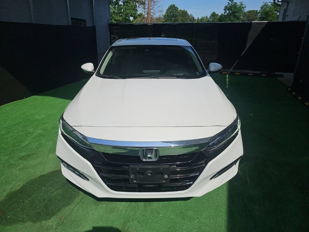 Used 2019 Honda Accord Touring image 11