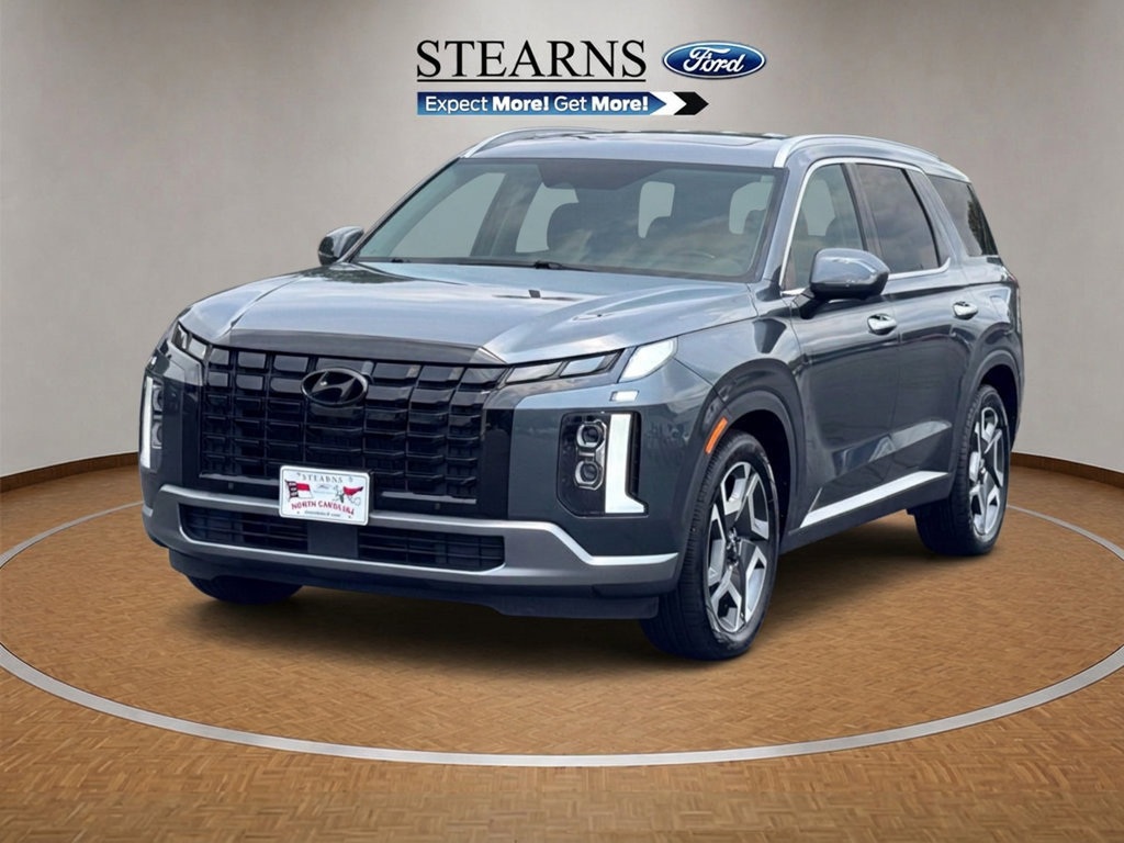 Used 2023 Hyundai Palisade Limited w/ Cargo Package AWD/4WD image 2