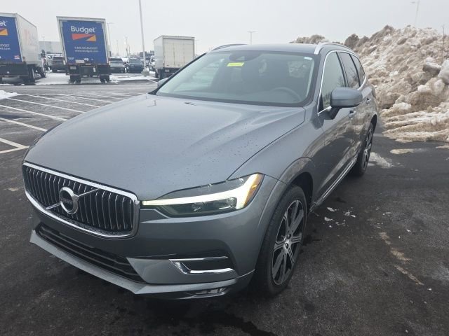 Used 2021 Volvo XC60 T5 Inscription image 2