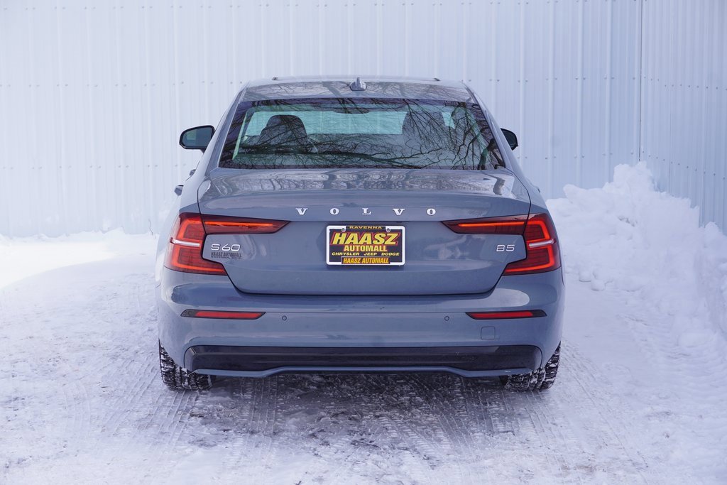Used 2024 Volvo S60 B5 Plus image 5