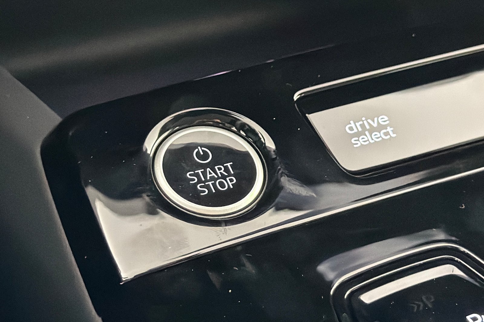 New 2027 Audi A6 e-tron Premium RWD image 21