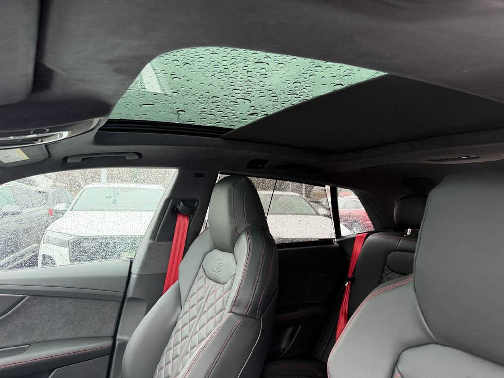 New 2026 Audi SQ8 Prestige image 21