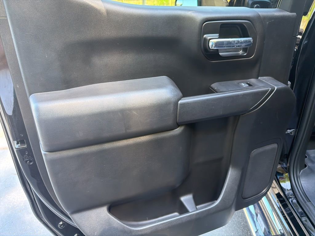 Certified 2022 Chevrolet Silverado 1500 Custom AWD/4WD image 10