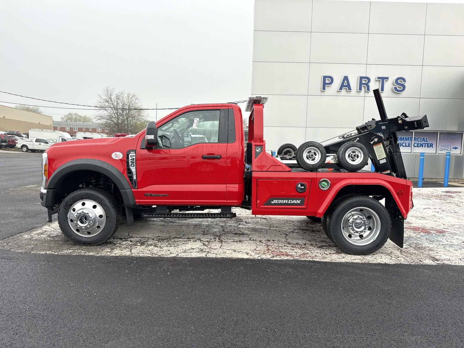 New 2026 Ford F450 XLT w/ XLT Value Package AWD/4WD image 6